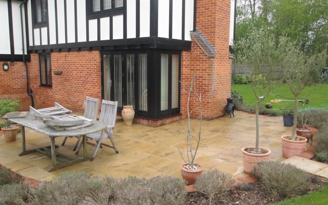 Before & After: Patio Cleaning Transformation